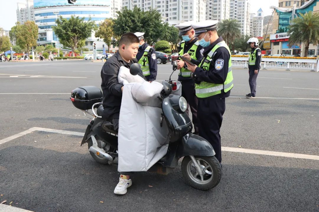 前方高能！長樂開啟“空中巡邏” 交通違法“秒取證”……